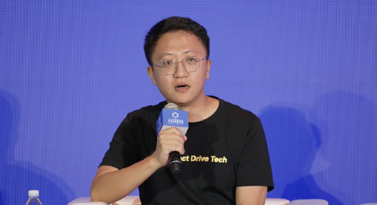 本末科技创始人张笛：未来机器人走进家庭大概率是“滚着进去”